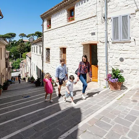 شقة 108 - Stupendo Monolocale In Centro Storico A Numana Sulla Costarella Con Terrazzo Privato- Spiaggia White Beach Club Omaggio Dal Lun Al Ven Fino Al 08-08 Solo Per Prenotazioni Effettuate Dal 27 Luglio